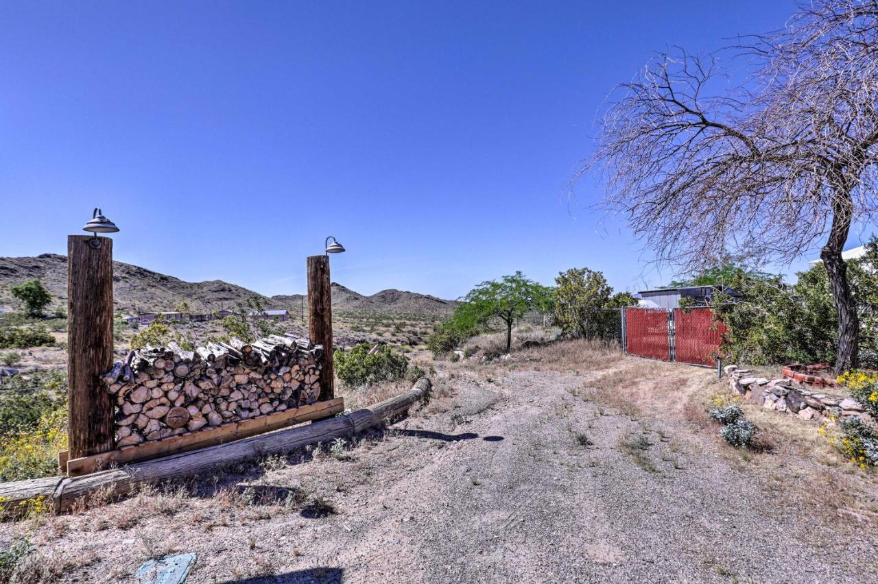 Rustic Bullhead City Retreat With Porch And Views Eksteriør billede